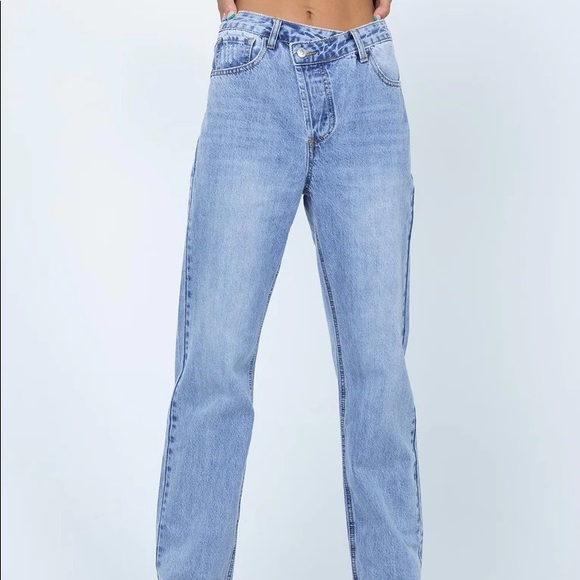 Cropped Holly asymmetric Jeans - Picture 8 of 10